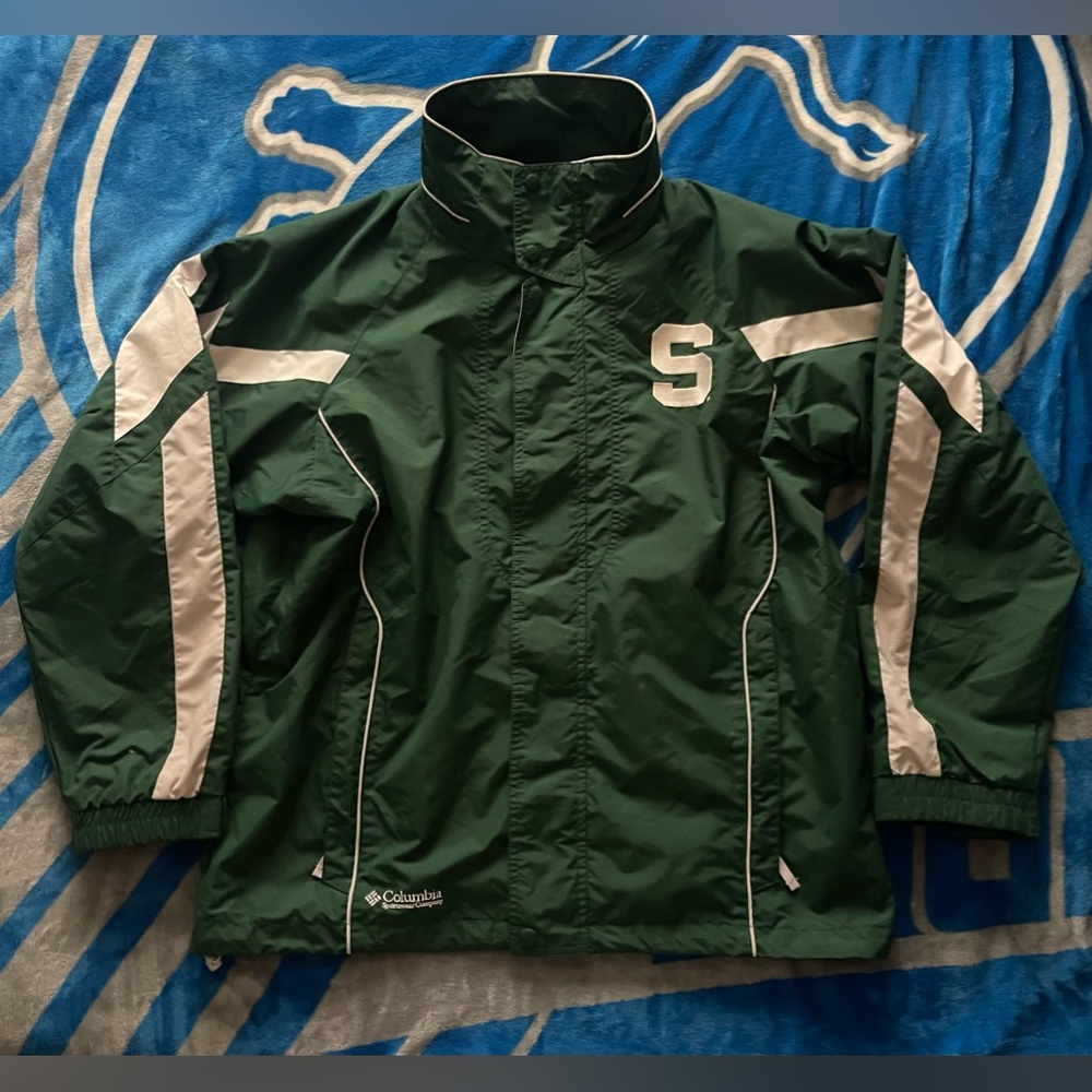 Men’s Michigan State Spartans jacket. Men’s size M. Old style